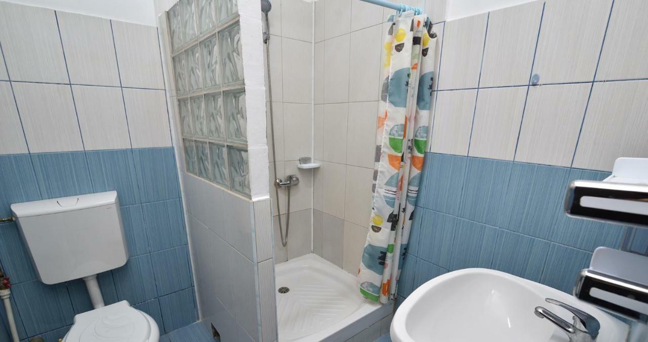 בוקרשט Hotel Taco מראה חיצוני תמונה